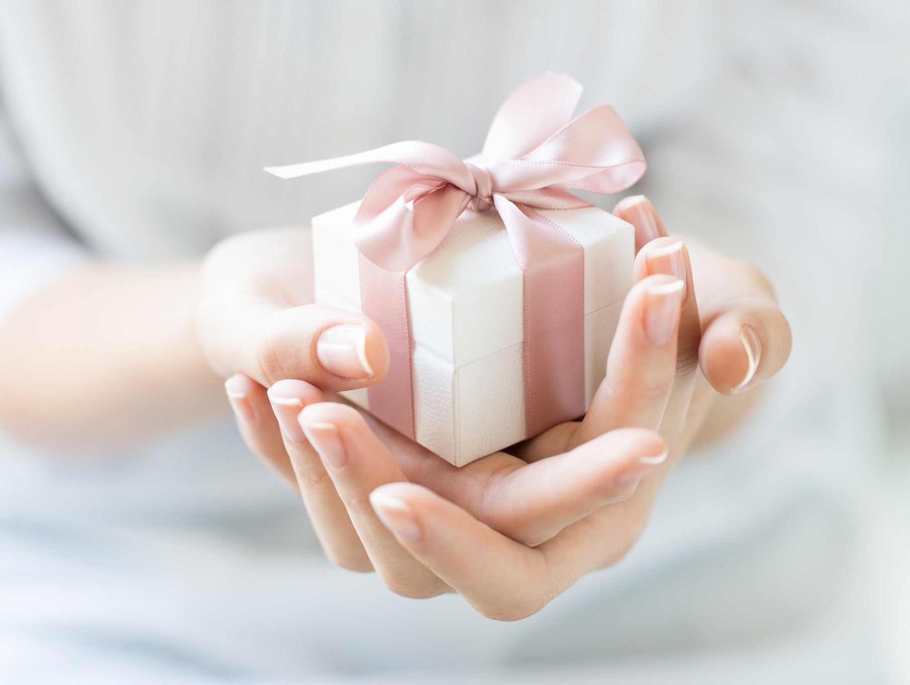 How To Wrap Gifts Like A Pro