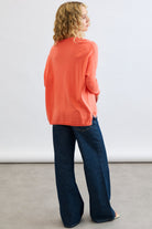 Corfu Lightweight Vee in Coral