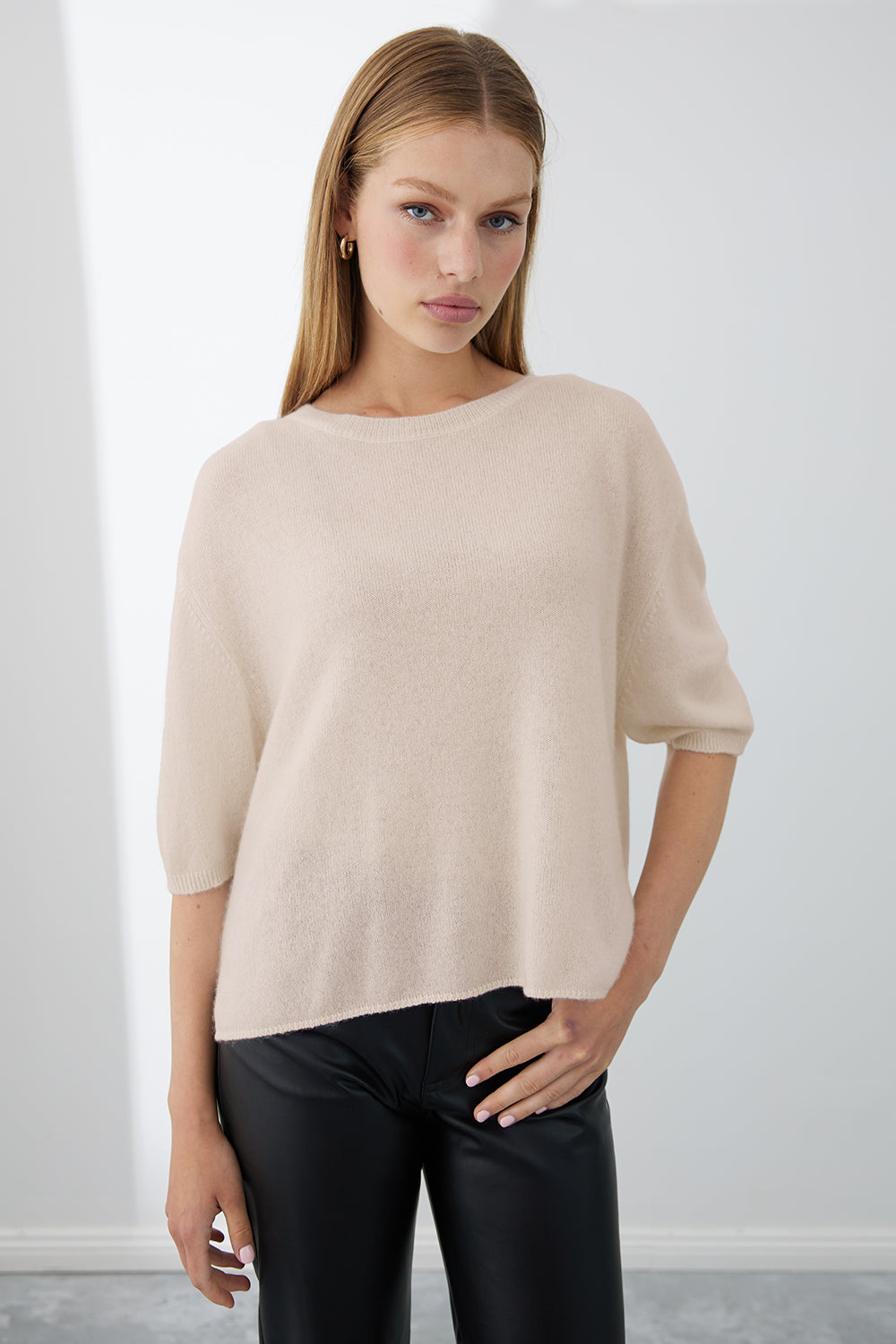 What is Cashmere and Where Does it Come From? – Mia Fratino