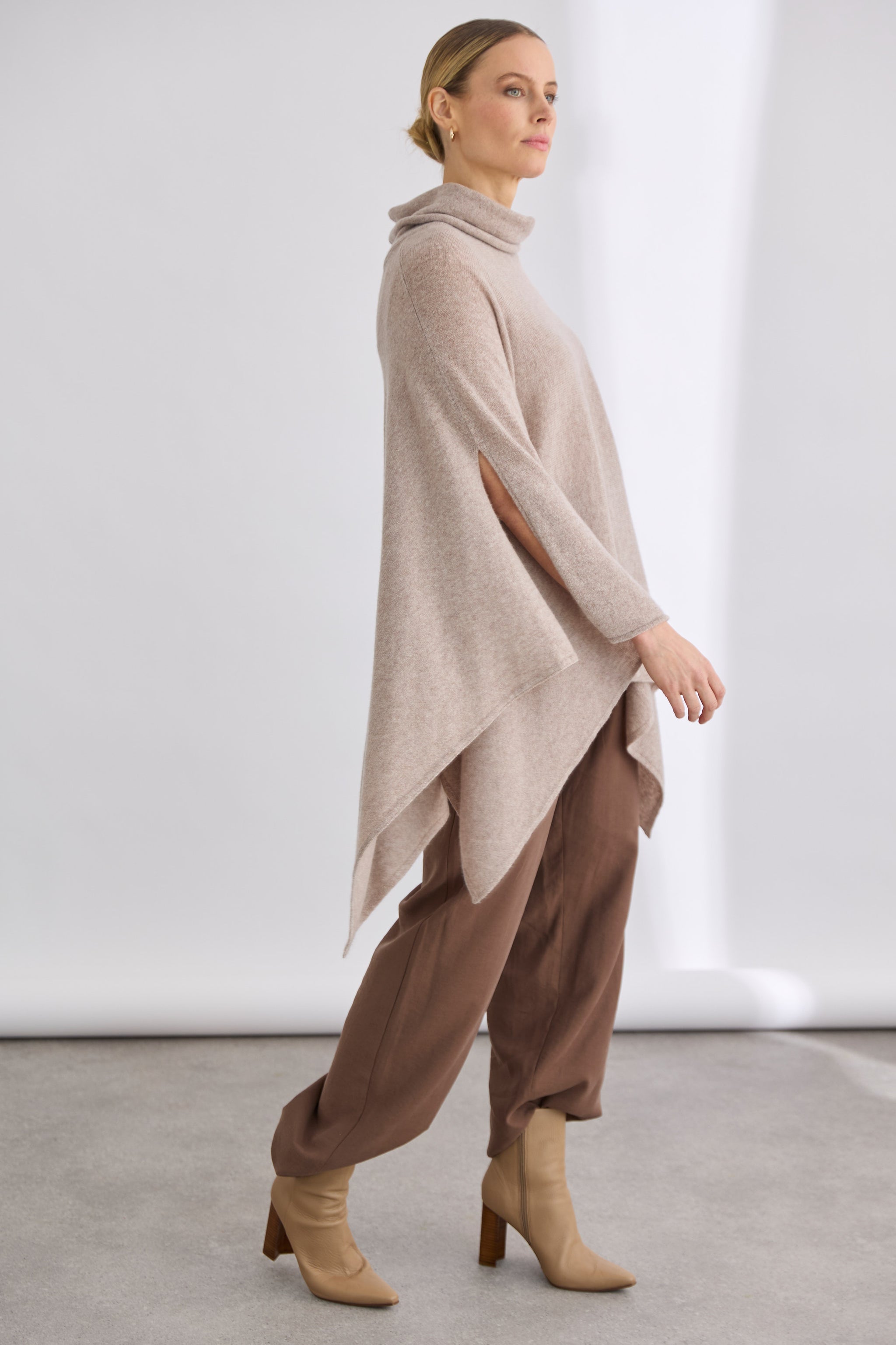 MYLAN 89,100円 Cashmere Poncho Top MYLAN 89, Cashmere Poncho Top